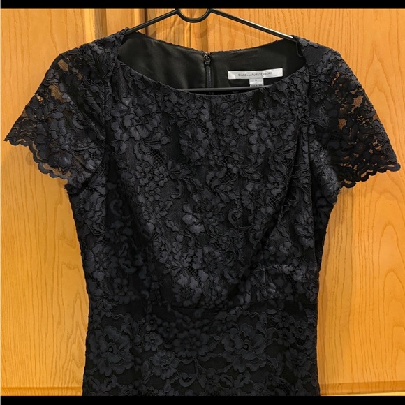Diane von Furstenberg Black Lace Dress Cap Sleeves Lined Size 6 - Picture 6 of 6